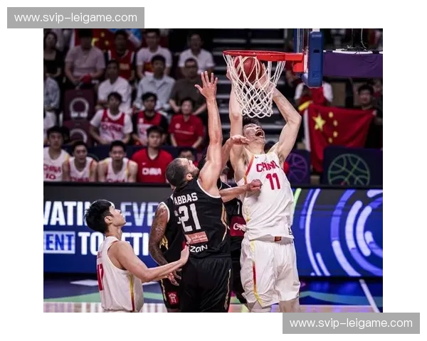 中国男篮进攻发起方式单一 过度依赖个人突破缺乏体系配合